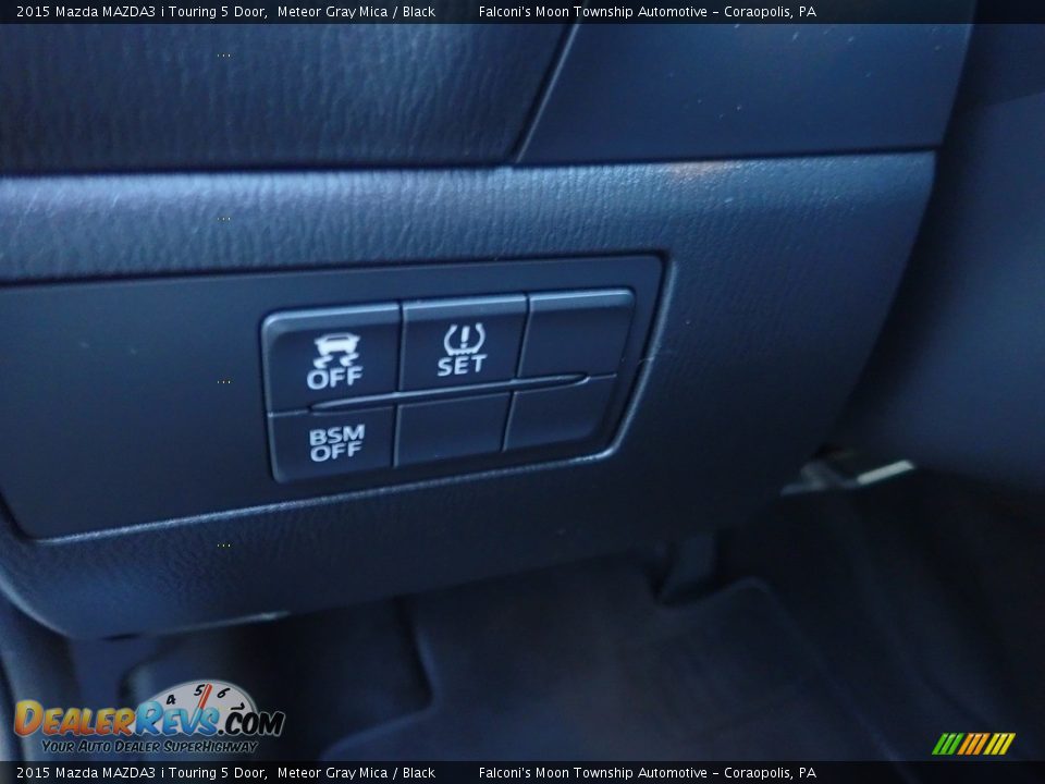 2015 Mazda MAZDA3 i Touring 5 Door Meteor Gray Mica / Black Photo #22