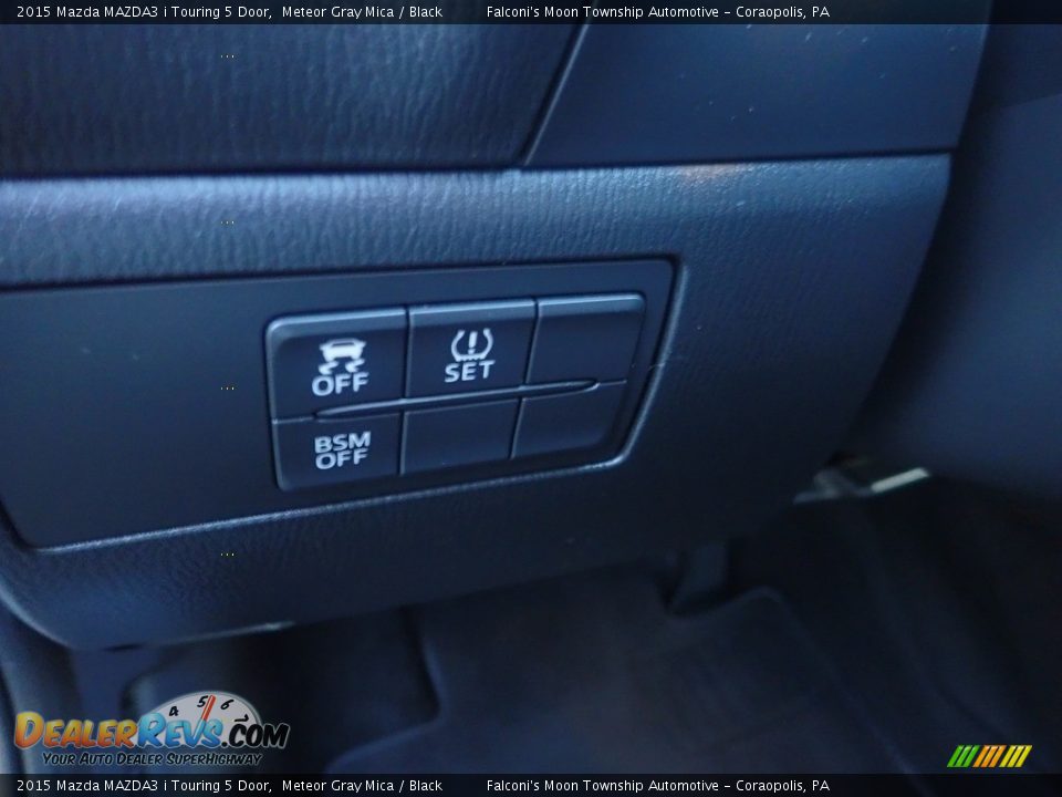 2015 Mazda MAZDA3 i Touring 5 Door Meteor Gray Mica / Black Photo #22