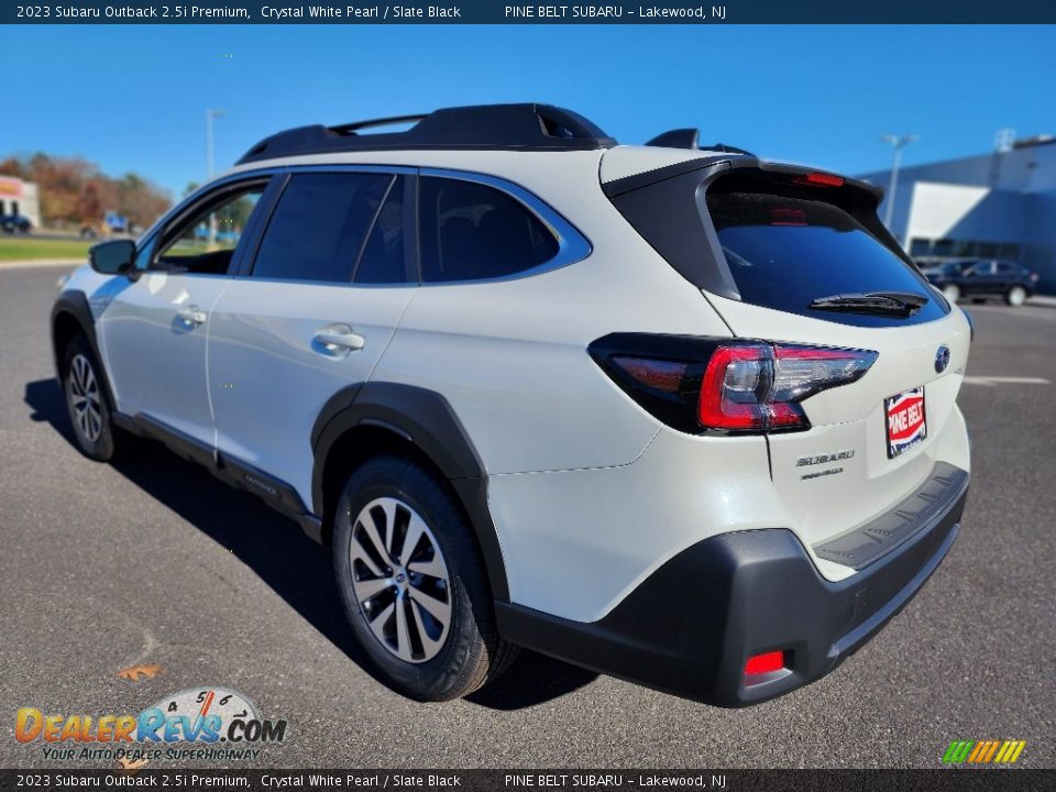 2023 Subaru Outback 2.5i Premium Crystal White Pearl / Slate Black Photo #4