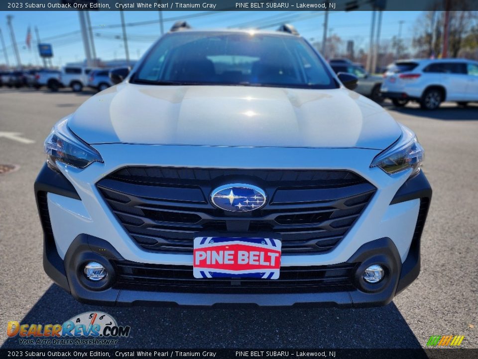 2023 Subaru Outback Onyx Edition Crystal White Pearl / Titanium Gray Photo #2