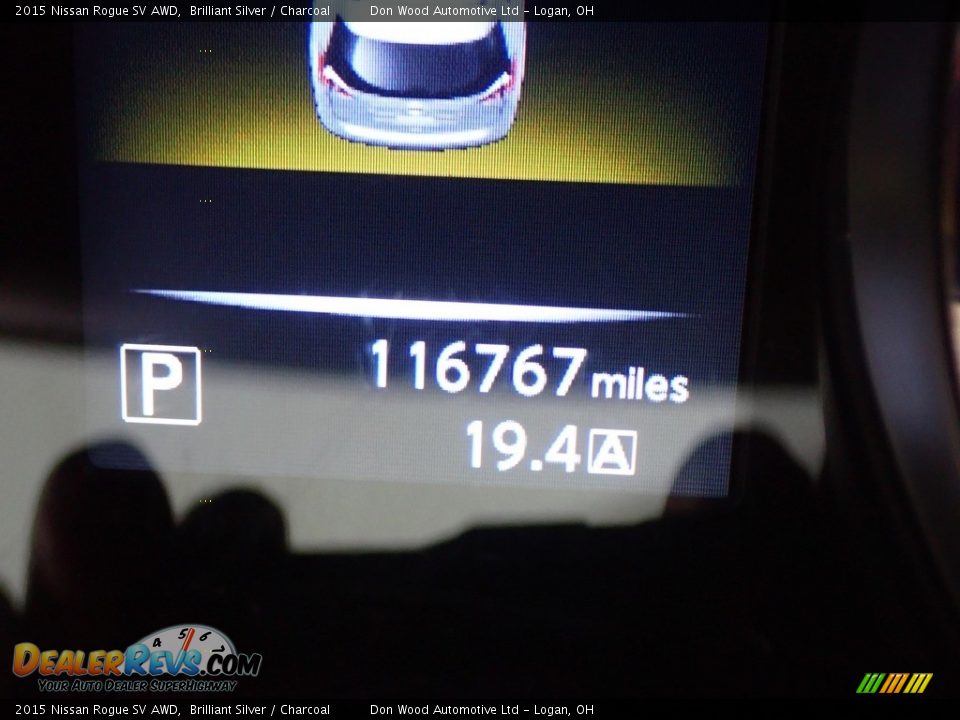 2015 Nissan Rogue SV AWD Brilliant Silver / Charcoal Photo #30