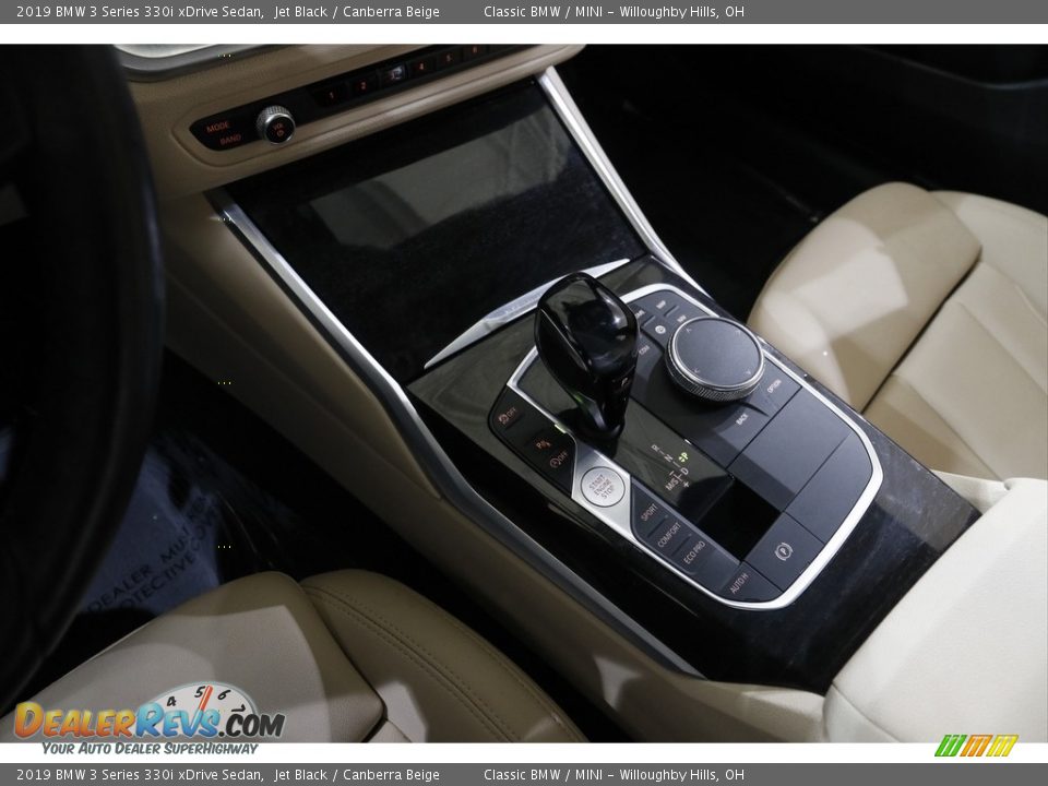 2019 BMW 3 Series 330i xDrive Sedan Shifter Photo #15