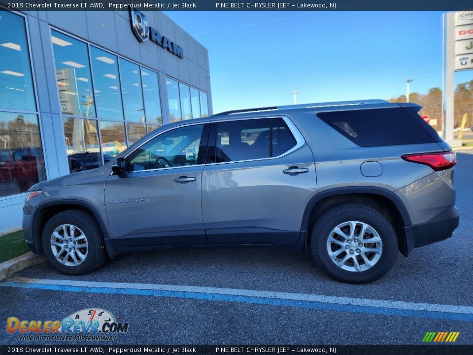 2018 Chevrolet Traverse LT AWD Pepperdust Metallic / Jet Black Photo #12