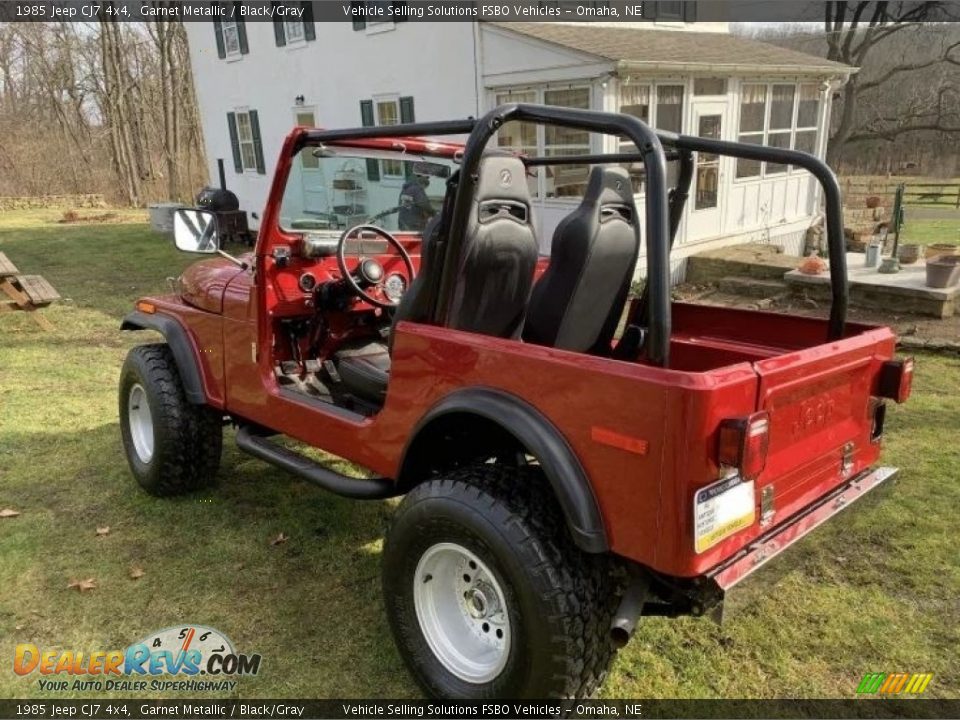 1985 Jeep CJ7 4x4 Garnet Metallic / Black/Gray Photo #3