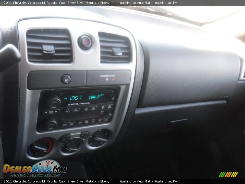 2011 Chevrolet Colorado LT Regular Cab Sheer Silver Metallic / Ebony Photo #18