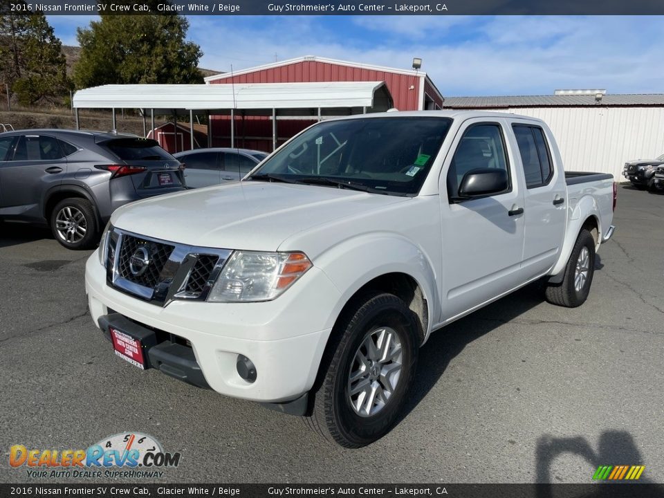 Front 3/4 View of 2016 Nissan Frontier SV Crew Cab Photo #2