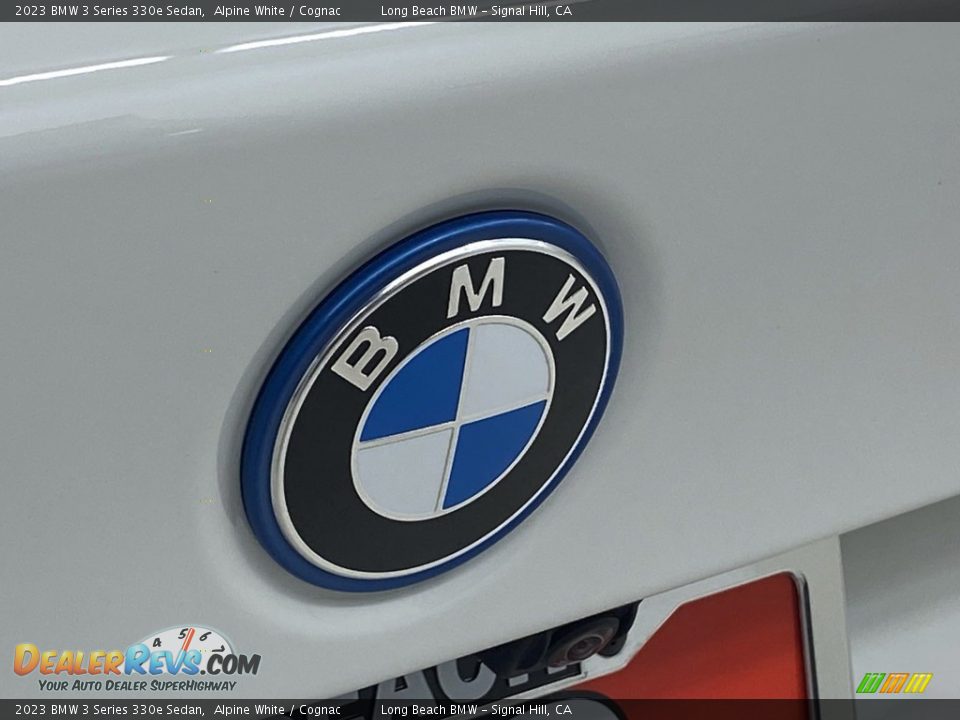 2023 BMW 3 Series 330e Sedan Alpine White / Cognac Photo #7