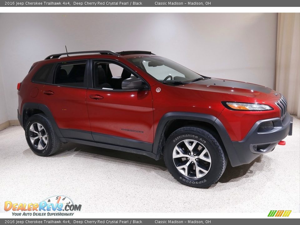 2016 Jeep Cherokee Trailhawk 4x4 Deep Cherry Red Crystal Pearl / Black Photo #1