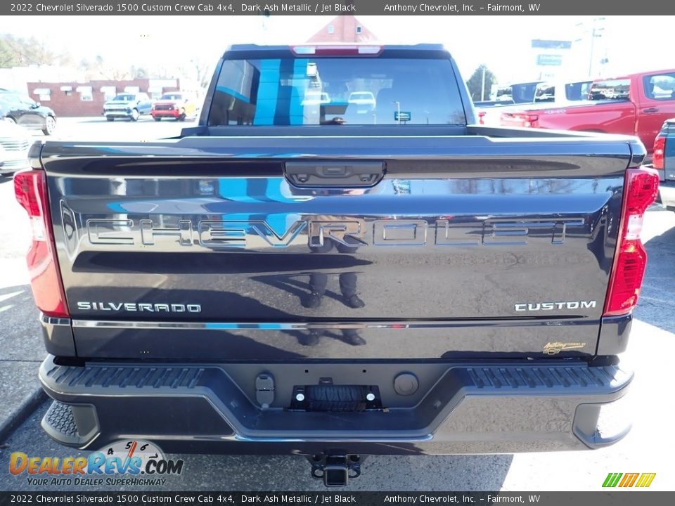 2022 Chevrolet Silverado 1500 Custom Crew Cab 4x4 Dark Ash Metallic / Jet Black Photo #4