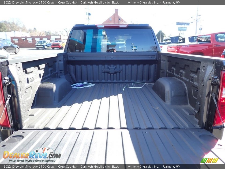 2022 Chevrolet Silverado 1500 Custom Crew Cab 4x4 Dark Ash Metallic / Jet Black Photo #5