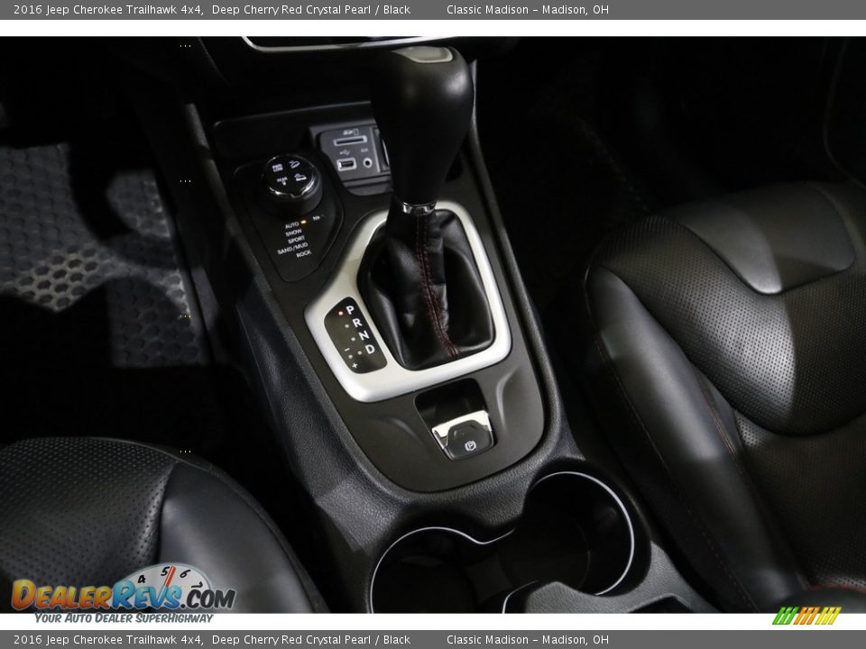 2016 Jeep Cherokee Trailhawk 4x4 Deep Cherry Red Crystal Pearl / Black Photo #15