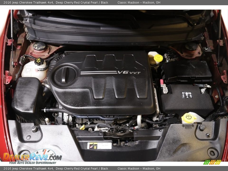 2016 Jeep Cherokee Trailhawk 4x4 Deep Cherry Red Crystal Pearl / Black Photo #22