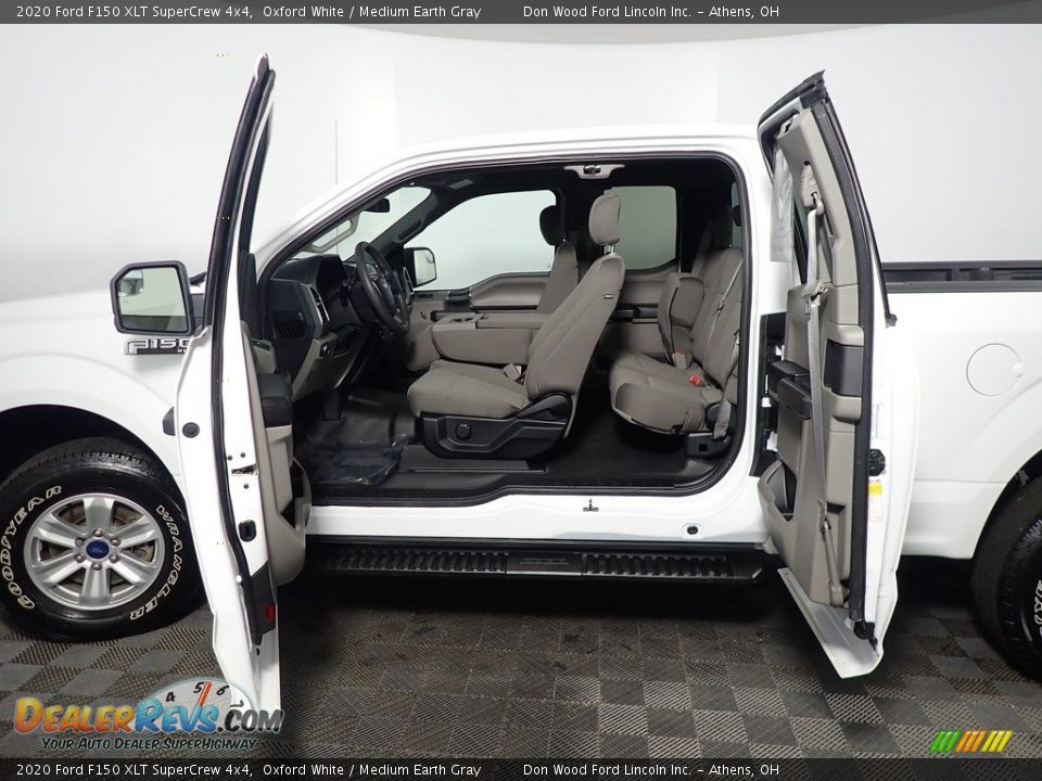 2020 Ford F150 XLT SuperCrew 4x4 Oxford White / Medium Earth Gray Photo #32