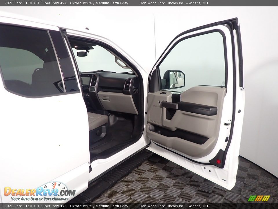2020 Ford F150 XLT SuperCrew 4x4 Oxford White / Medium Earth Gray Photo #36