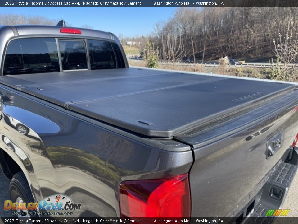 2023 Toyota Tacoma SR Access Cab 4x4 Magnetic Gray Metallic / Cement Photo #24