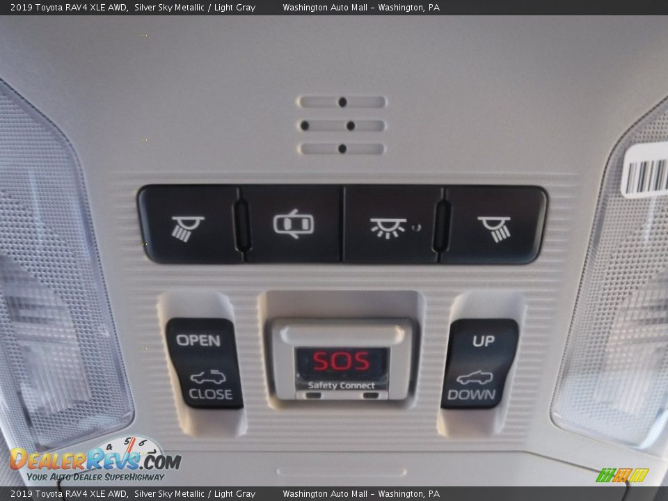 2019 Toyota RAV4 XLE AWD Silver Sky Metallic / Light Gray Photo #25