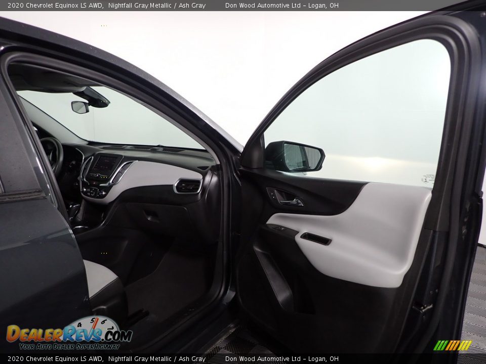 2020 Chevrolet Equinox LS AWD Nightfall Gray Metallic / Ash Gray Photo #25