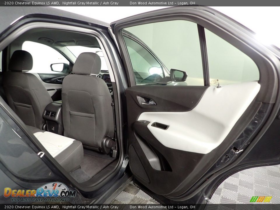 2020 Chevrolet Equinox LS AWD Nightfall Gray Metallic / Ash Gray Photo #27