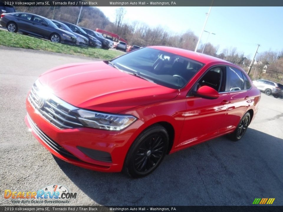 2019 Volkswagen Jetta SE Tornado Red / Titan Black Photo #10