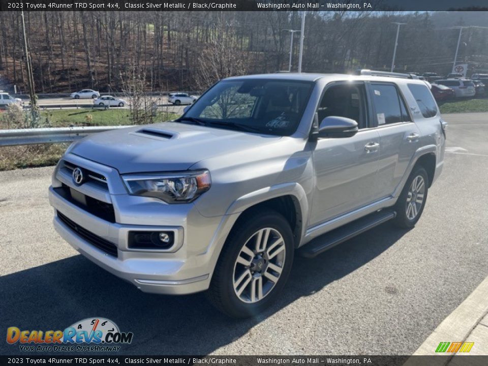 2023 Toyota 4Runner TRD Sport 4x4 Classic Silver Metallic / Black/Graphite Photo #7