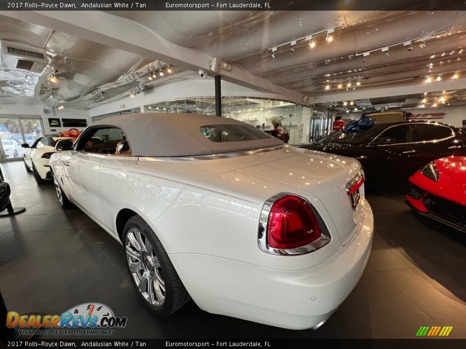 2017 Rolls-Royce Dawn Andalusian White / Tan Photo #7