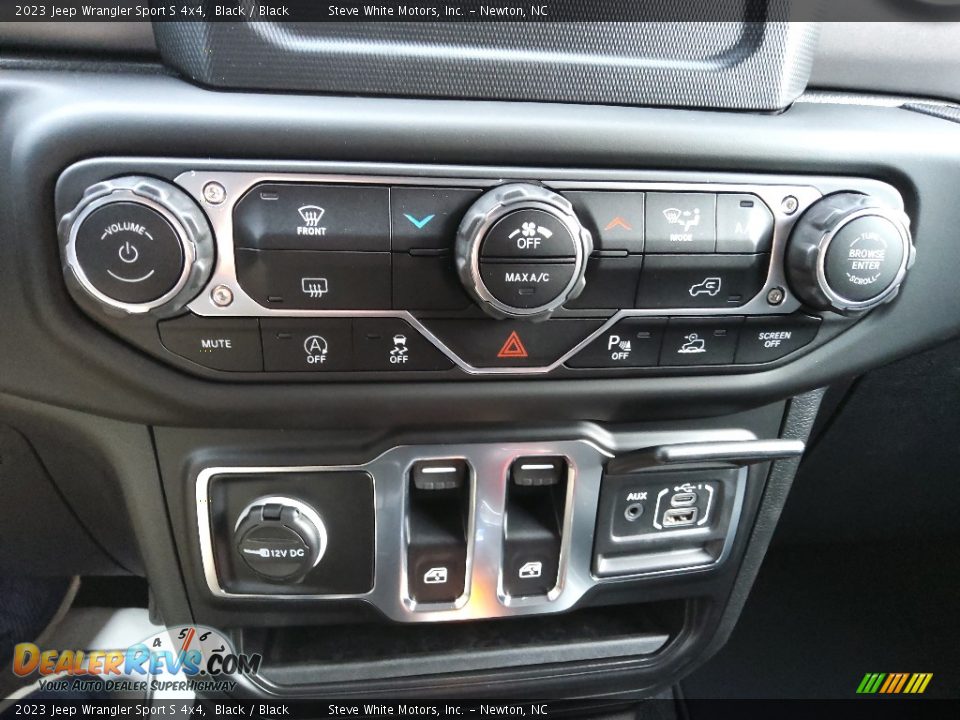 Controls of 2023 Jeep Wrangler Sport S 4x4 Photo #23