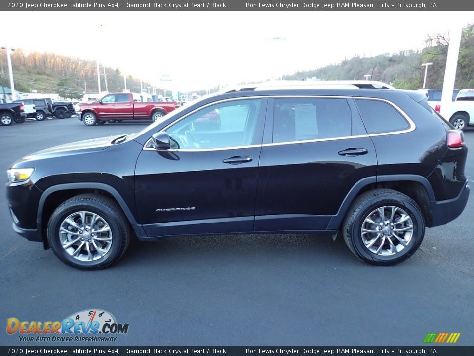 2020 Jeep Cherokee Latitude Plus 4x4 Diamond Black Crystal Pearl / Black Photo #4