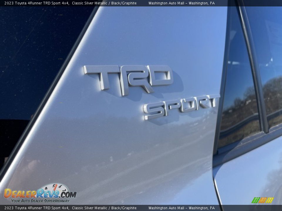 2023 Toyota 4Runner TRD Sport 4x4 Classic Silver Metallic / Black/Graphite Photo #26