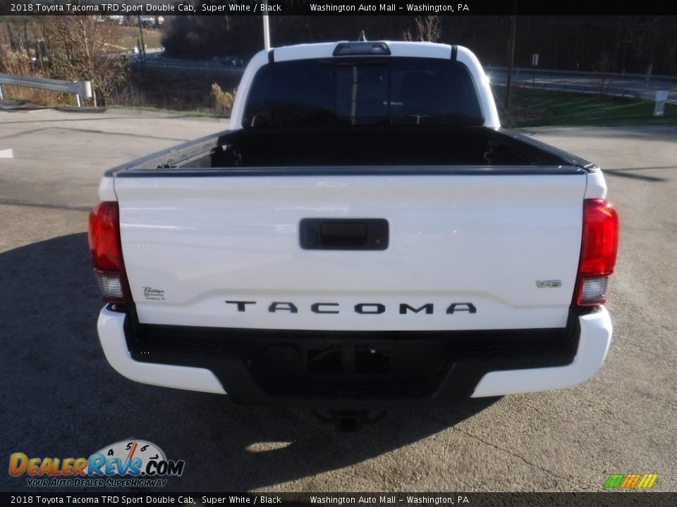 2018 Toyota Tacoma TRD Sport Double Cab Super White / Black Photo #16