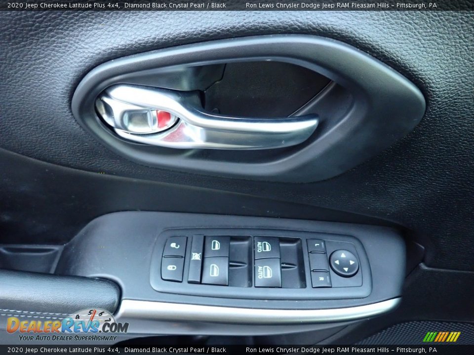 2020 Jeep Cherokee Latitude Plus 4x4 Diamond Black Crystal Pearl / Black Photo #17