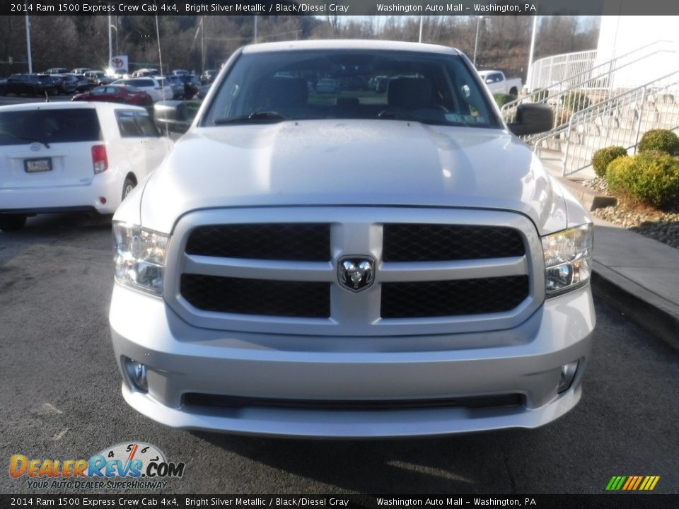 2014 Ram 1500 Express Crew Cab 4x4 Bright Silver Metallic / Black/Diesel Gray Photo #13