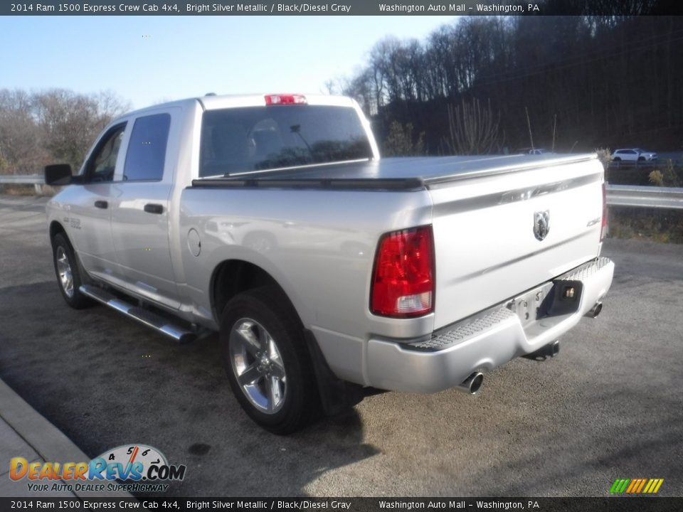 2014 Ram 1500 Express Crew Cab 4x4 Bright Silver Metallic / Black/Diesel Gray Photo #15