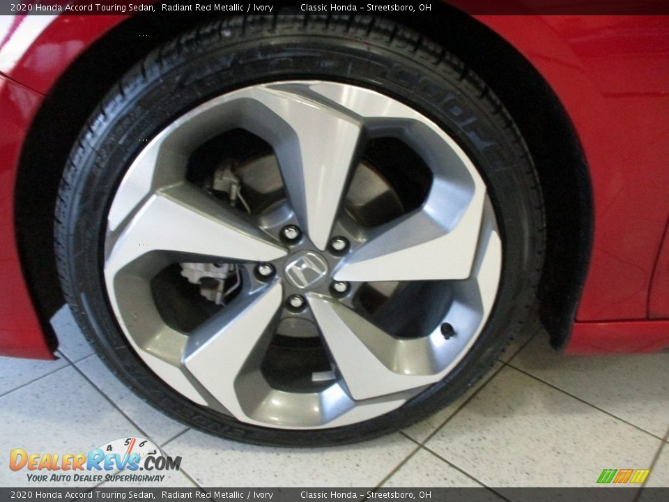 2020 Honda Accord Touring Sedan Radiant Red Metallic / Ivory Photo #12