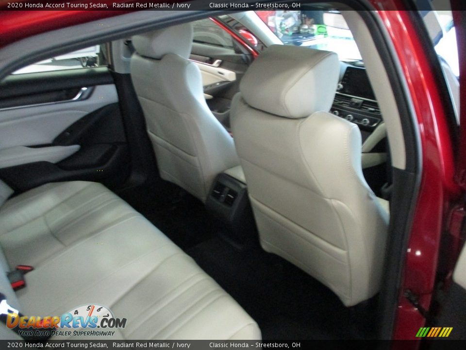 2020 Honda Accord Touring Sedan Radiant Red Metallic / Ivory Photo #19