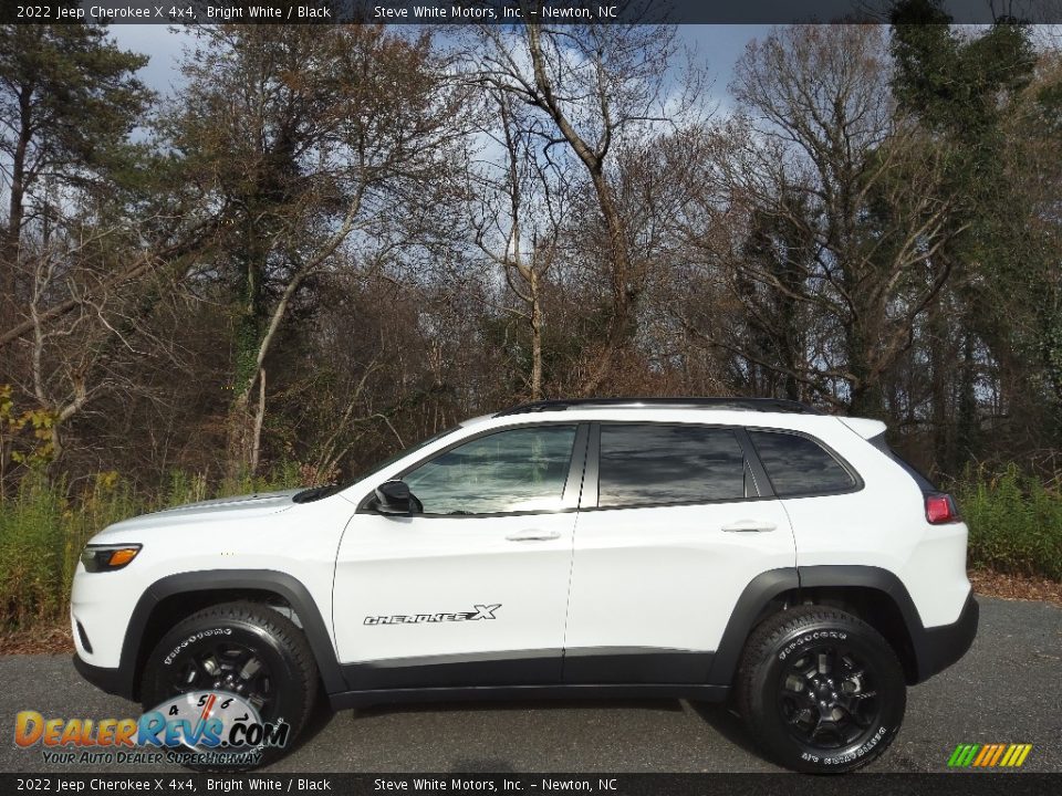 2022 Jeep Cherokee X 4x4 Bright White / Black Photo #1