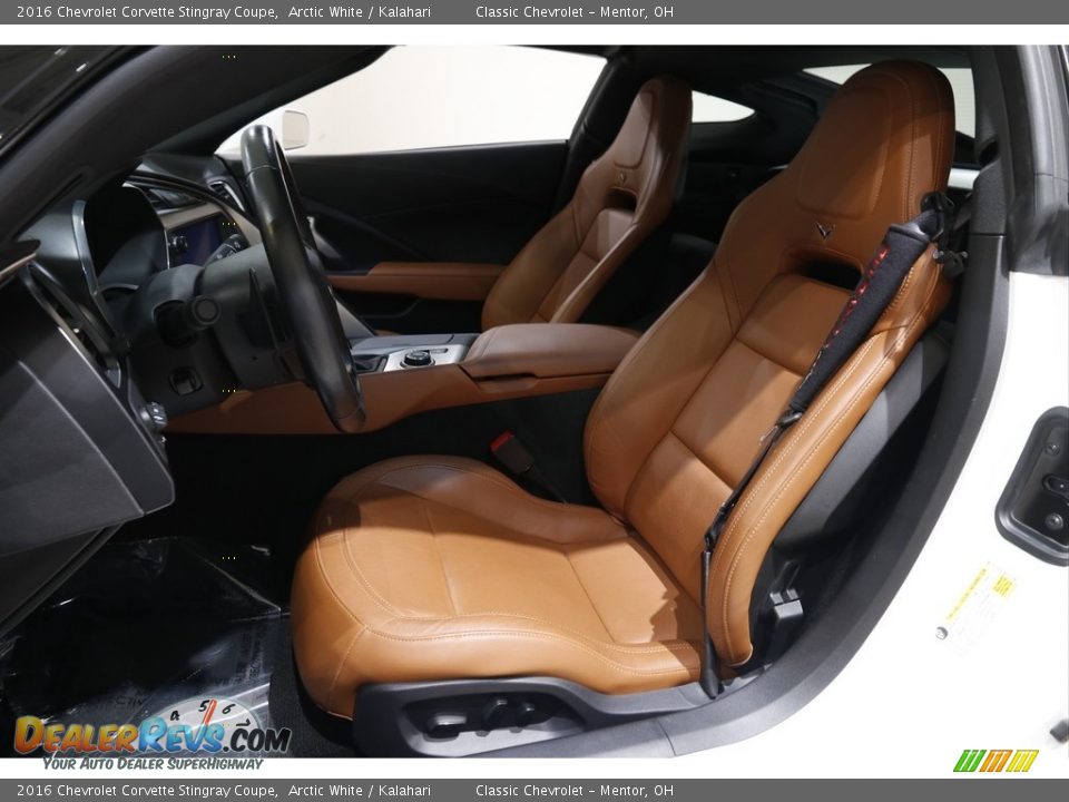 Front Seat of 2016 Chevrolet Corvette Stingray Coupe Photo #5