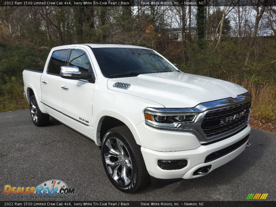 2022 Ram 1500 Limited Crew Cab 4x4 Ivory White Tri-Coat Pearl / Black Photo #4