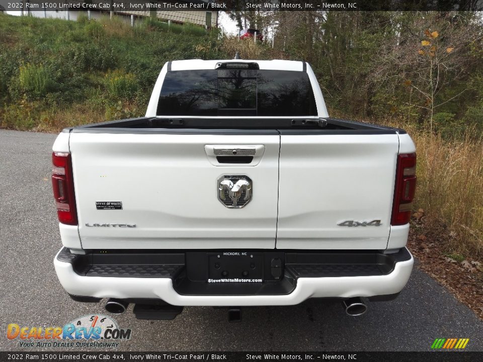 2022 Ram 1500 Limited Crew Cab 4x4 Ivory White Tri-Coat Pearl / Black Photo #7