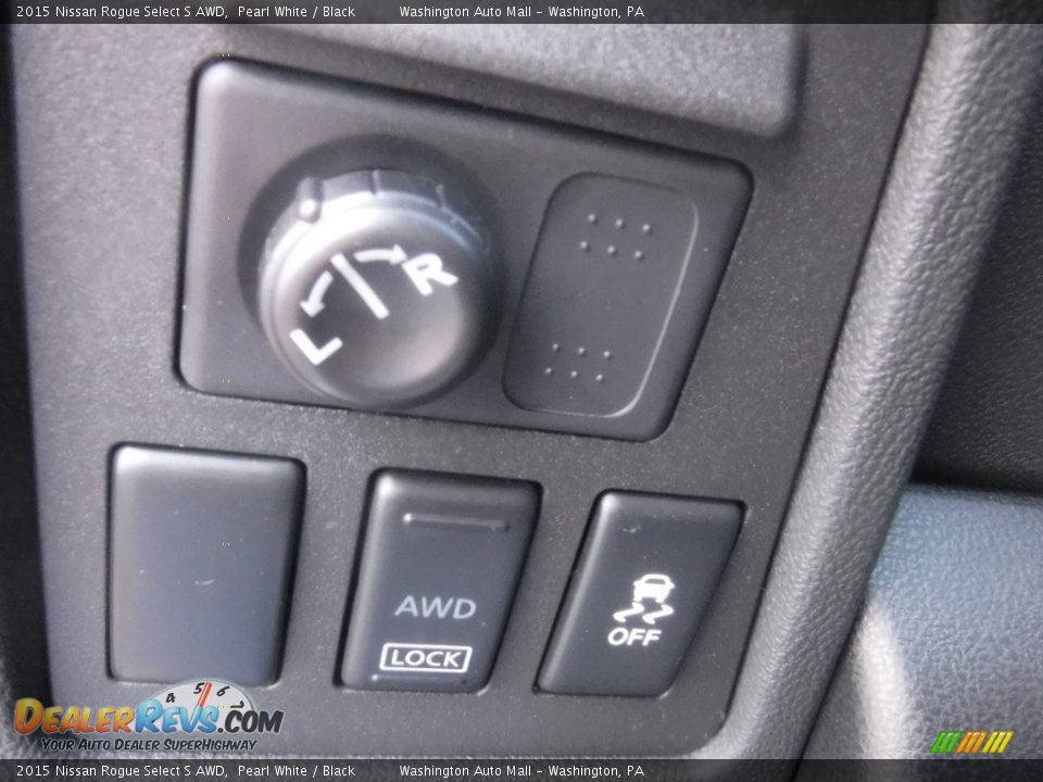 2015 Nissan Rogue Select S AWD Pearl White / Black Photo #16