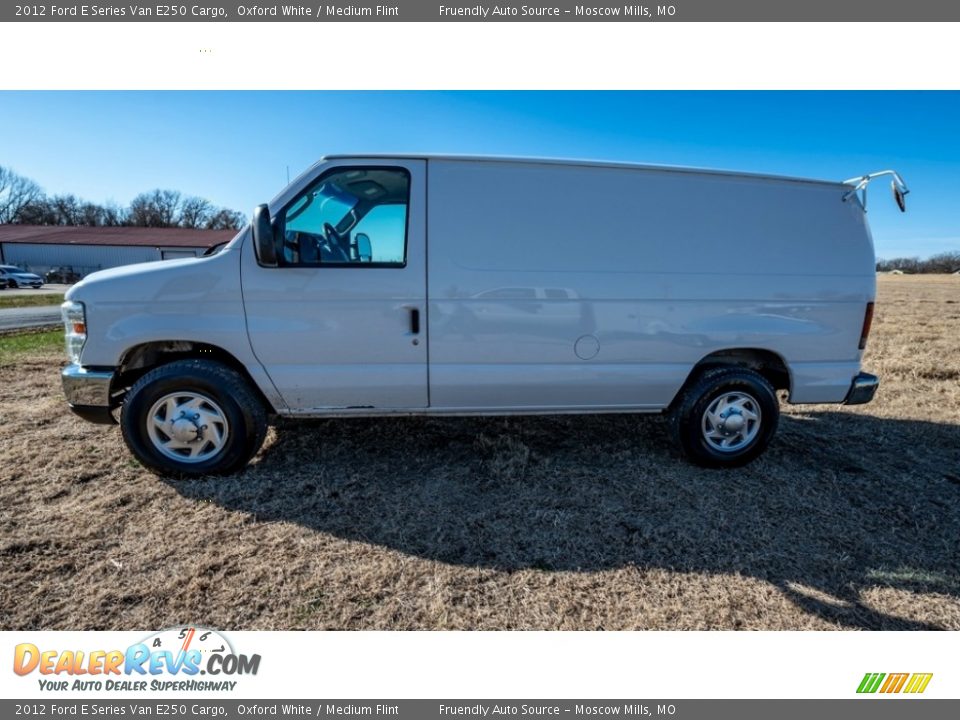 2012 Ford E Series Van E250 Cargo Oxford White / Medium Flint Photo #7