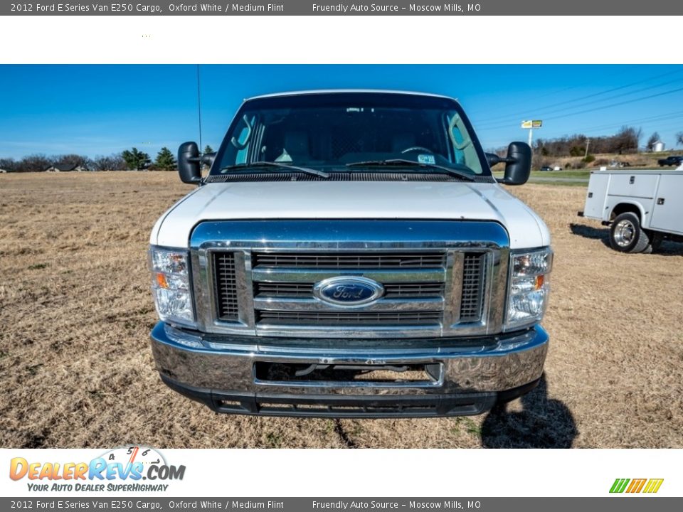 2012 Ford E Series Van E250 Cargo Oxford White / Medium Flint Photo #9