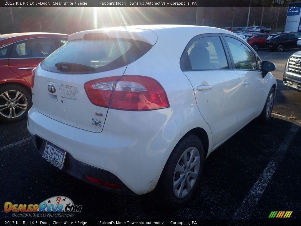 2013 Kia Rio LX 5-Door Clear White / Beige Photo #4