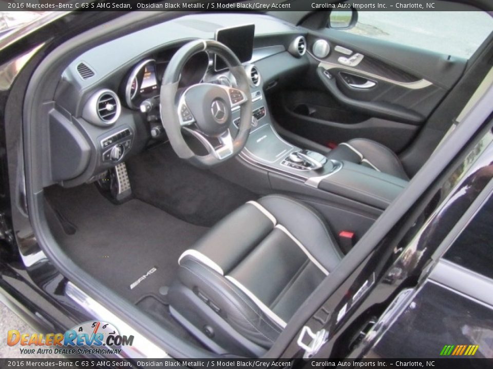 2016 Mercedes-Benz C 63 S AMG Sedan Obsidian Black Metallic / S Model Black/Grey Accent Photo #17