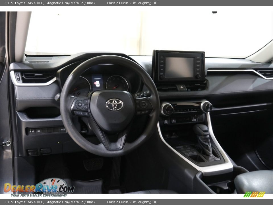 2019 Toyota RAV4 XLE Magnetic Gray Metallic / Black Photo #6