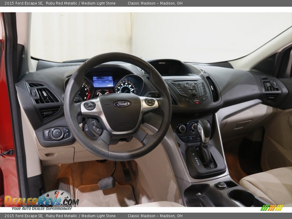 2015 Ford Escape SE Ruby Red Metallic / Medium Light Stone Photo #6
