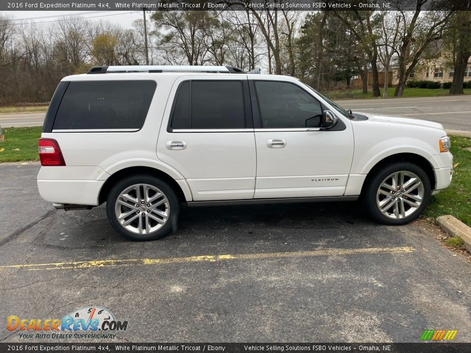 2016 Ford Expedition Platinum 4x4 White Platinum Metallic Tricoat / Ebony Photo #2