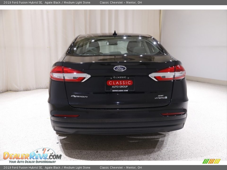 2019 Ford Fusion Hybrid SE Agate Black / Medium Light Stone Photo #21