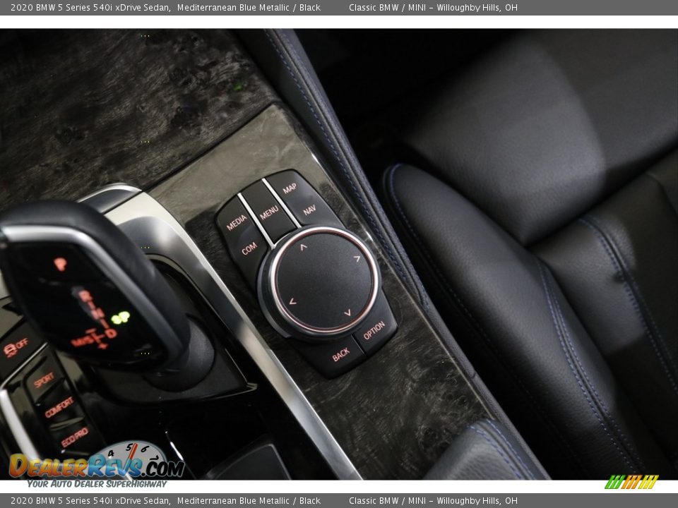 Controls of 2020 BMW 5 Series 540i xDrive Sedan Photo #17