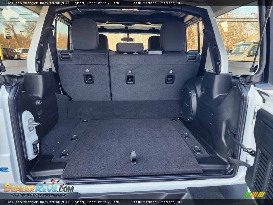 2023 Jeep Wrangler Unlimited Willys 4XE Hybrid Bright White / Black Photo #5