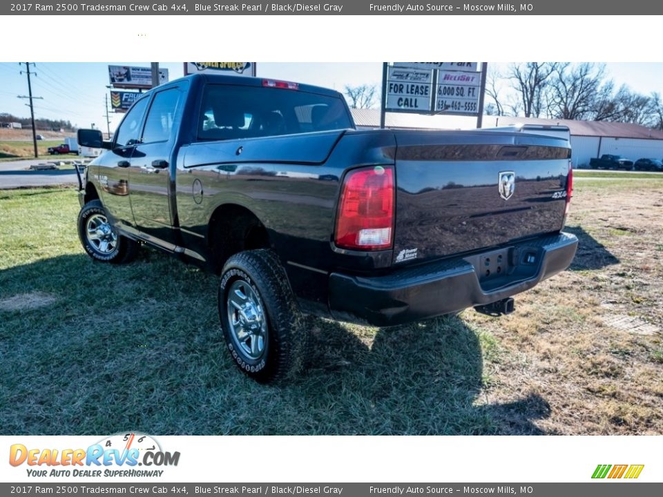2017 Ram 2500 Tradesman Crew Cab 4x4 Blue Streak Pearl / Black/Diesel Gray Photo #7